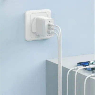 IQ TOUCH 65W Compact 3-Output Gan Charger with (2 Type-C PD 65W) and (1 USB-A QC 18W) Port, IQ TOUCH iCHARGE - White
