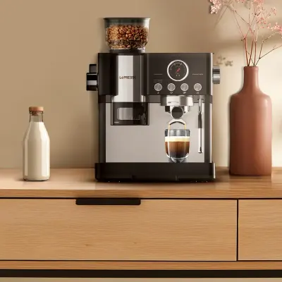 Lepresso 19 Bar Espresso Machine With Smart Tamping, Pressure Gauge, 2.8l Water Tank And 250g Bean Hopper. Brew Café-quality Coffee At Home.