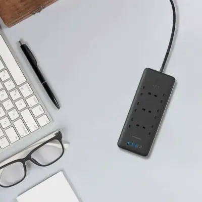 Powerology 48W Power Strip with 6 AC Sockets, PD 30W USB-C, 3 QC USB-A Ports, Surge Protection & UK Plug – Black