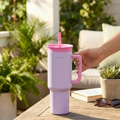 Green Lion Brighton Vacuum Travel Mug 1200ml – Double-Wall Insulated Stainless Steel Tumbler with 2-in-1 Sip & Straw Lid, Ergonomic Handle, 12H Hot & 24H Cold Retention Pink